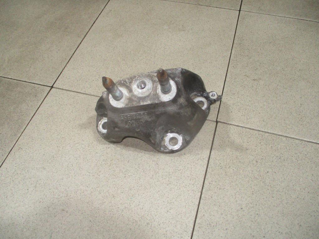 Кронштейн КПП левый, 1000 рублей, Пермь