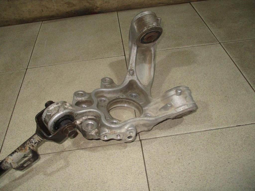 Кулак поворотный задний правый, 3000 рублей, Пермь