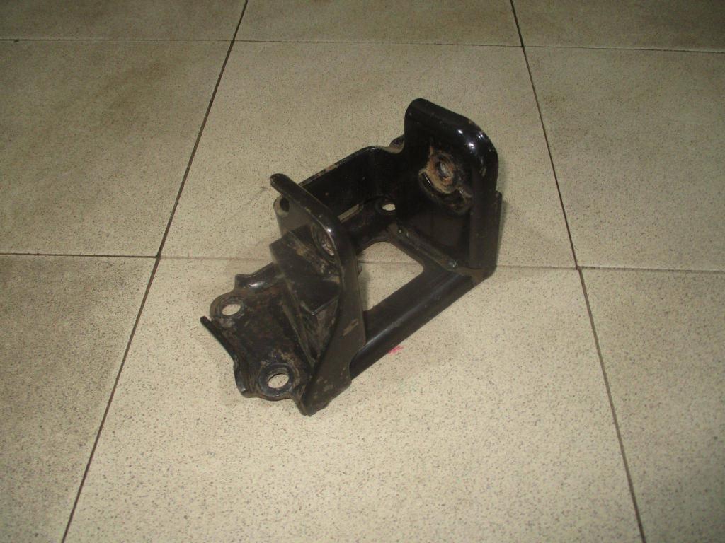 Кронштейн КПП, 1000 рублей, Пермь