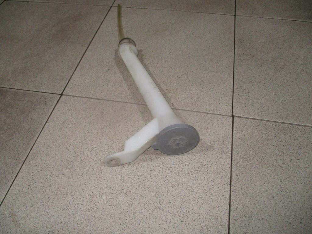 Горловина бачка омывателя, 500 рублей, Пермь