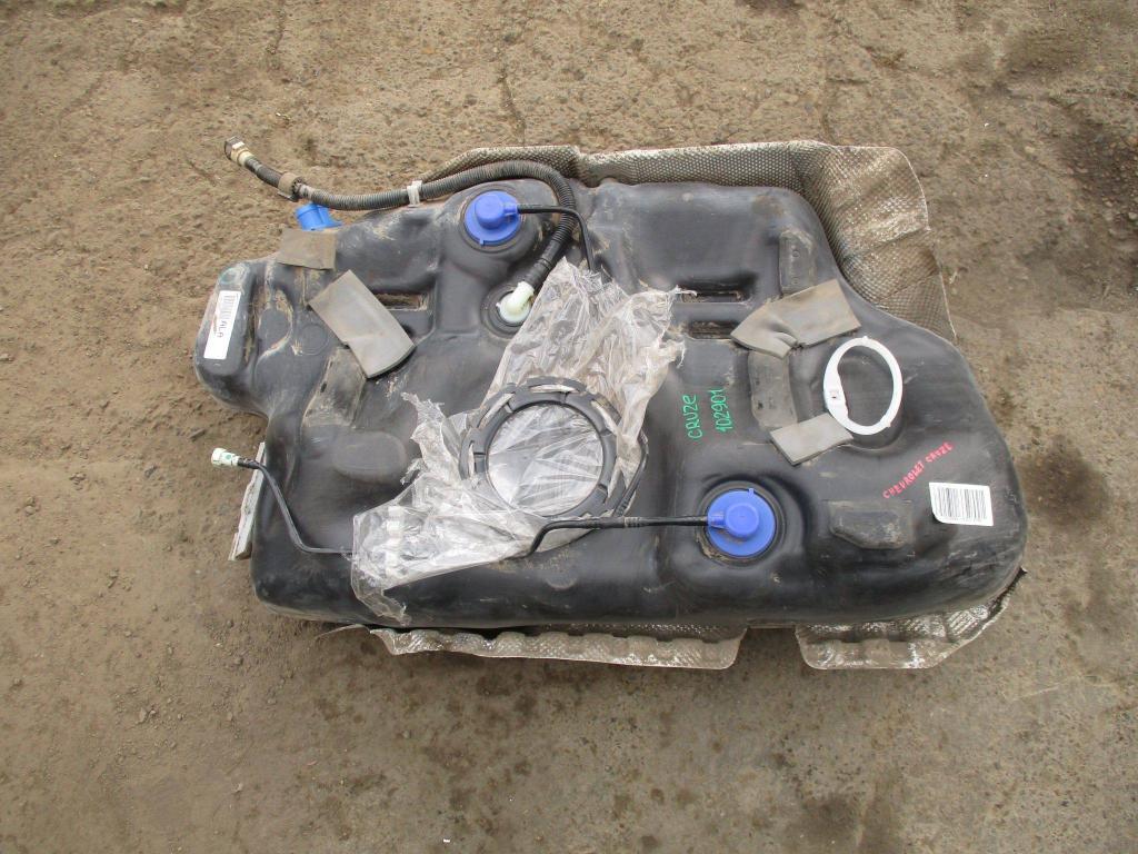 Бак топливный, 2000 рублей, Пермь