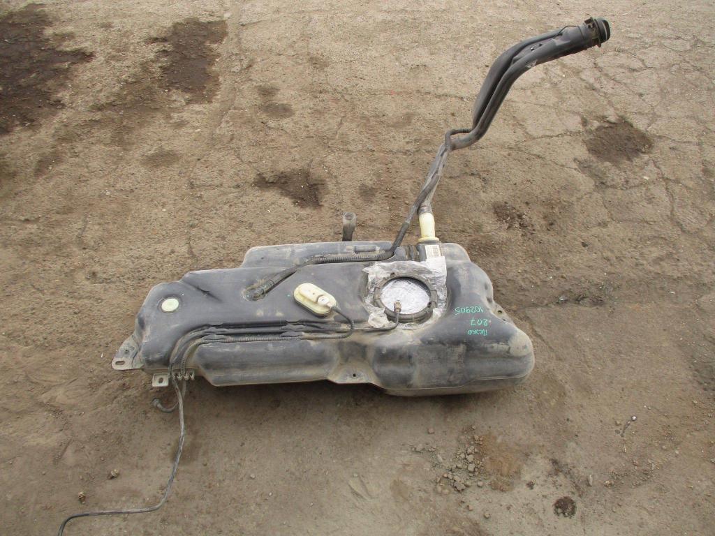 Бак топливный, 2000 рублей, Пермь