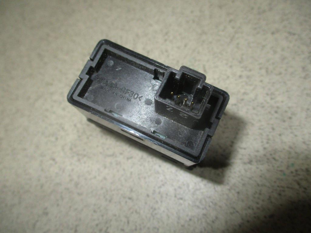 Кнопка корректора фар, 500 рублей, Пермь