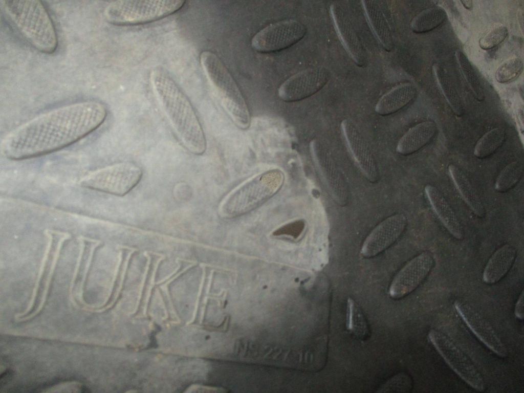 Комплект ковриков салона, 1500 рублей, Пермь