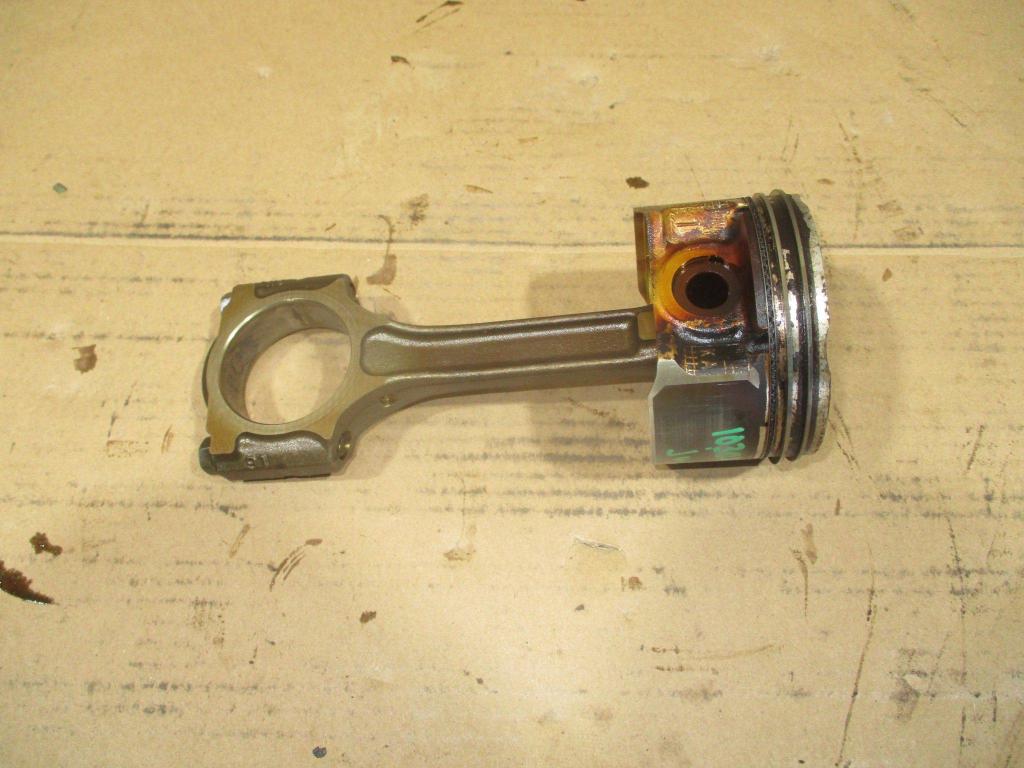 Поршень с шатуном, 2500 рублей, Пермь