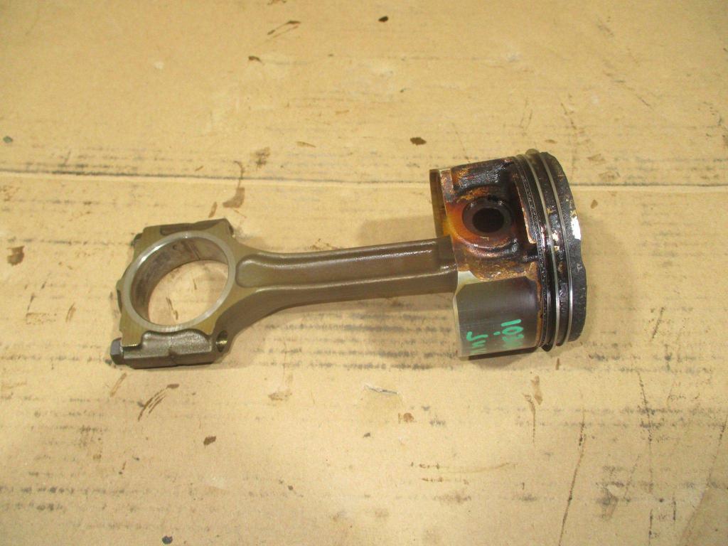 Поршень с шатуном, 2500 рублей, Пермь