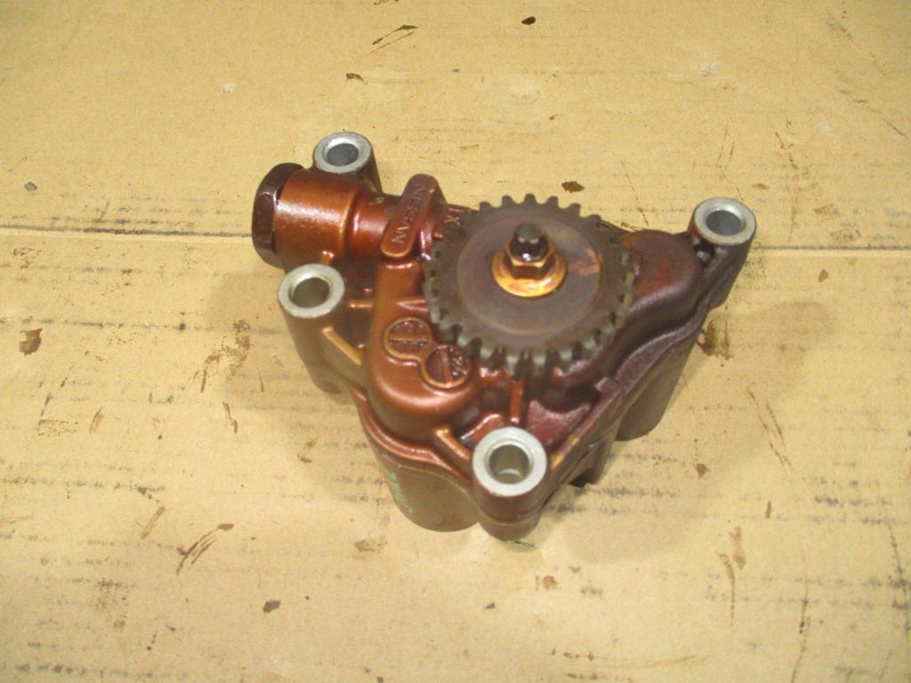 Насос масляный, 2000 рублей, Пермь