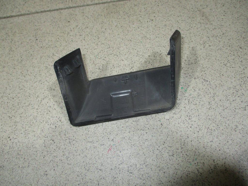 Накладка крепления рейлинга средняя левая, 800 рублей, Пермь