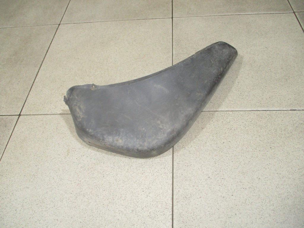 Брызговик задний правый, 1000 рублей, Пермь