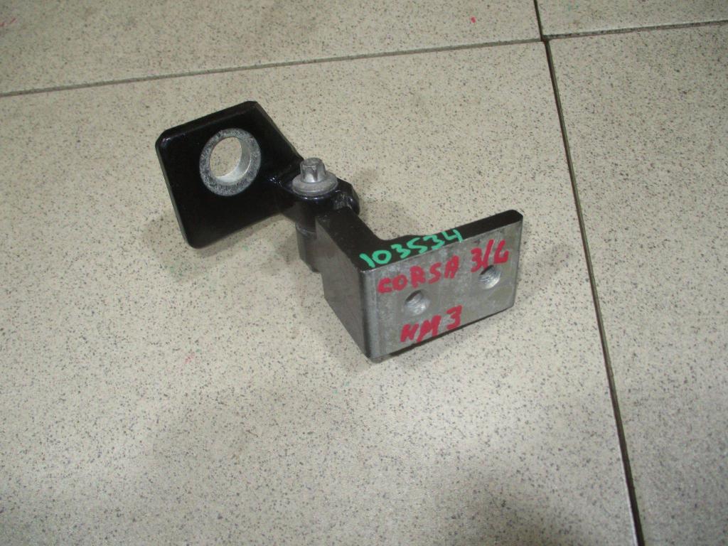 Петля двери задней левой нижняя, 500 рублей, Пермь