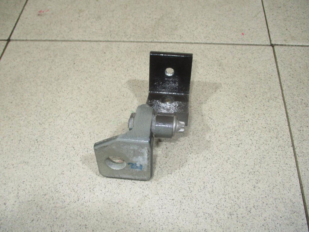 Петля двери задней правой верхняя, 500 рублей, Пермь