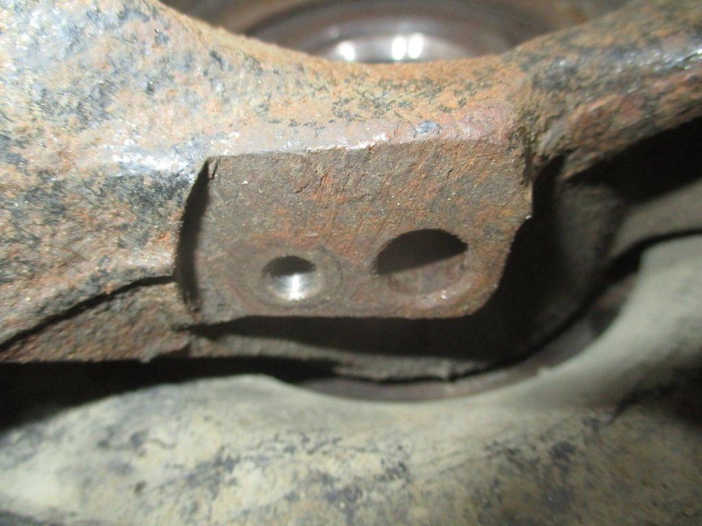 Кулак поворотный передний левый, 4500 рублей, Пермь