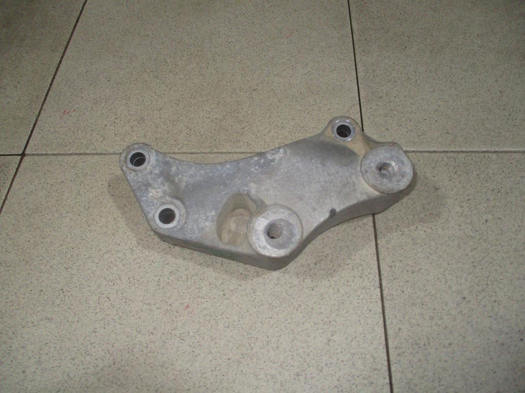 Кронштейн КПП, 500 рублей, Пермь