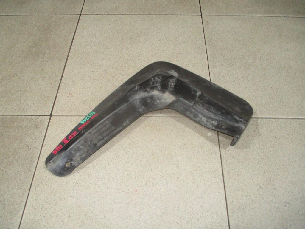 Брызговик передний правый, 1000 рублей, Пермь