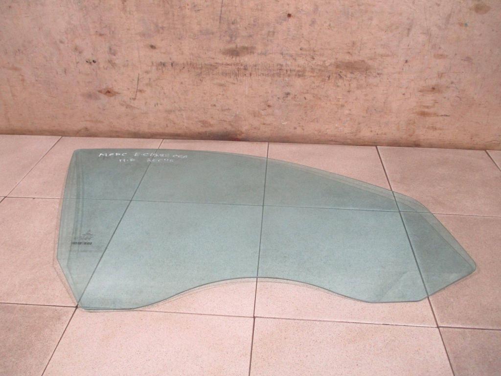 Стекло двери передней правой, 1500 рублей, Пермь