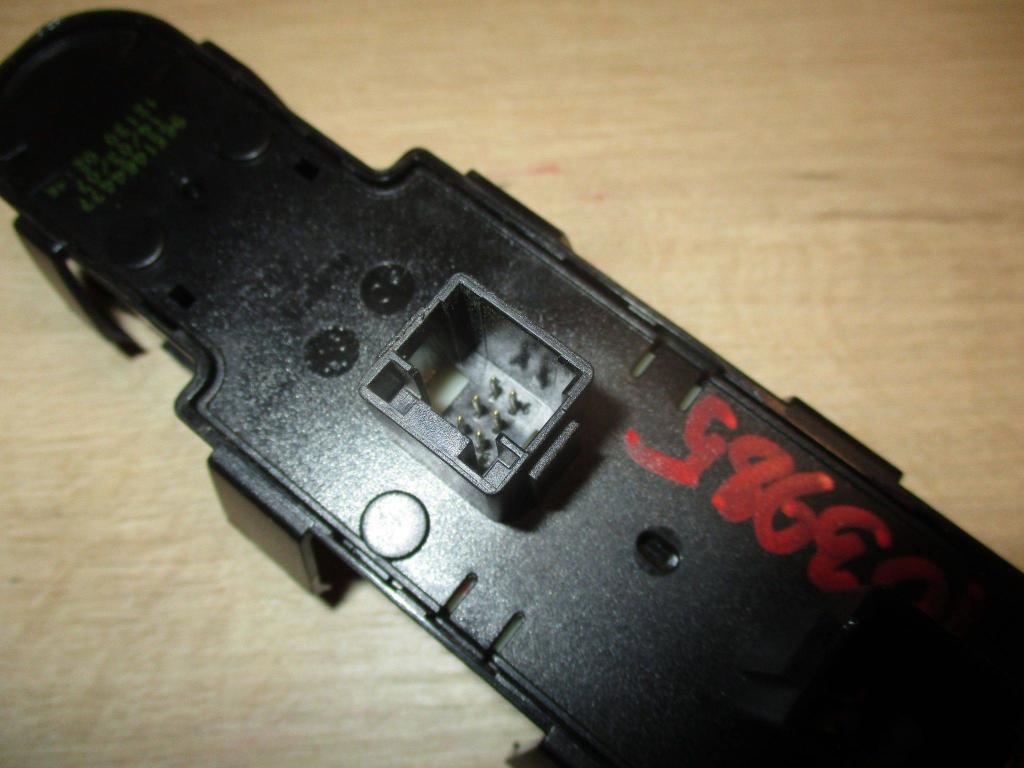 Блок управления стеклоподъемниками, 2000 рублей, Пермь