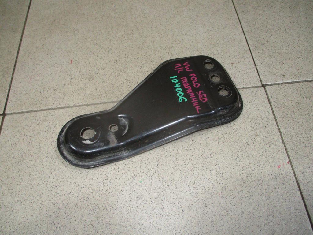 Кронштейн переднего рычага, 500 рублей, Пермь