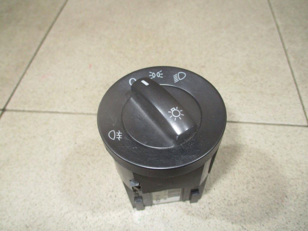 Переключатель света фар, 1000 рублей, Пермь