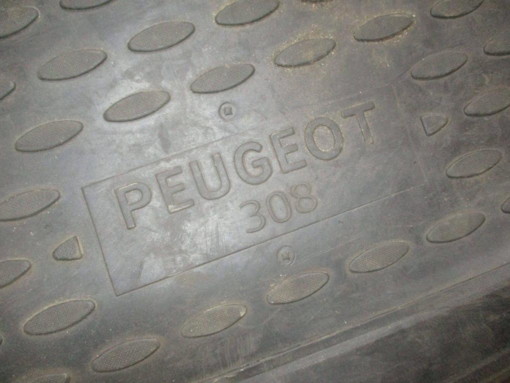 Коврик багажника, 800 рублей, Пермь