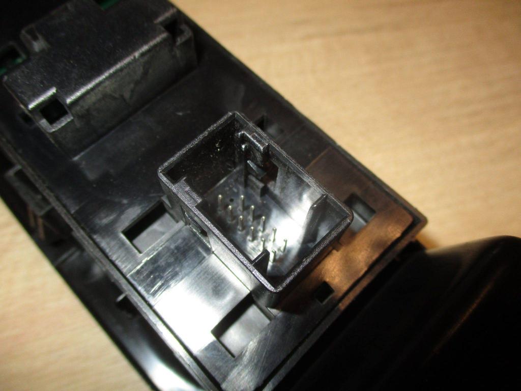 Блок управления стеклоподъемниками, 3000 рублей, Пермь