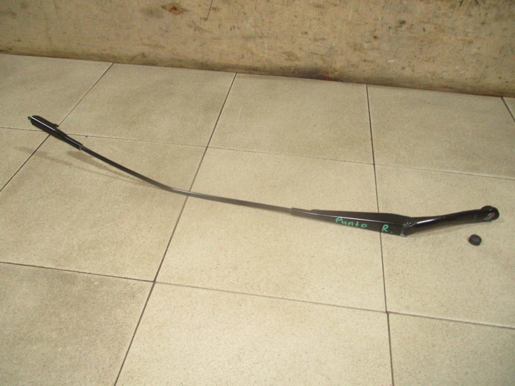 Поводок стеклоочистителя передний правый, 2000 рублей, Пермь