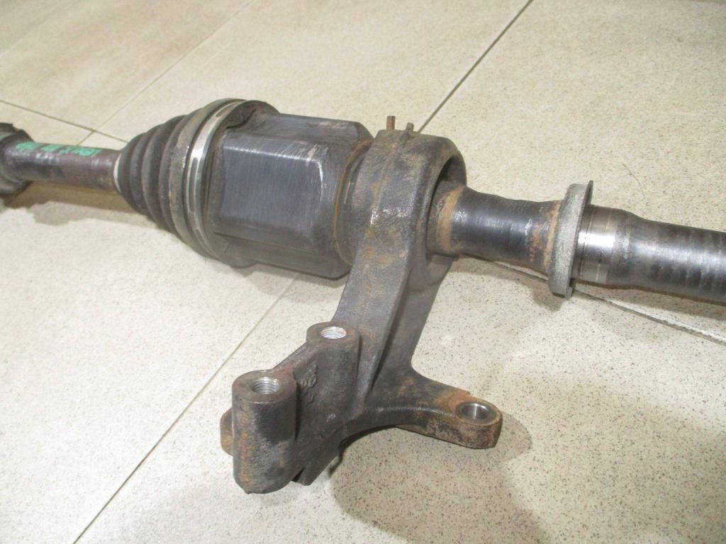 Полуось передняя правая, 20000 рублей, Пермь