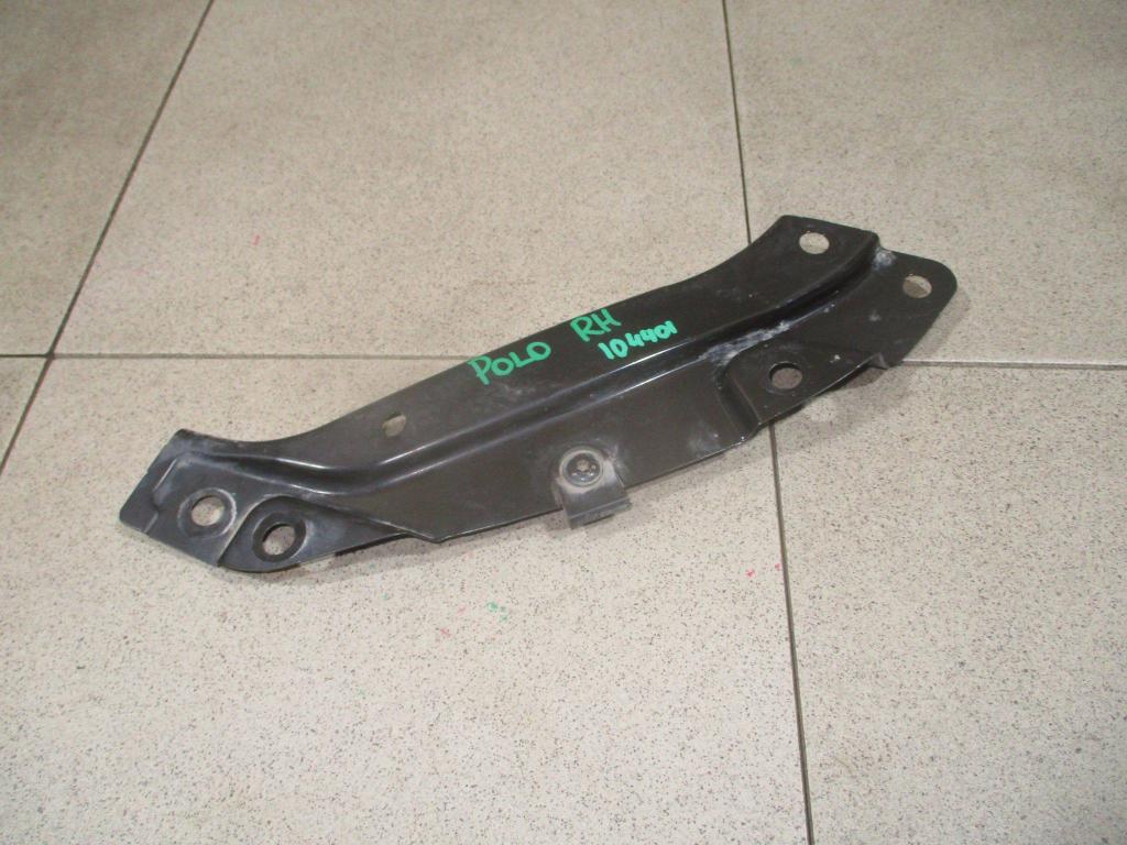 Кронштейн фар правый, 1000 рублей, Пермь