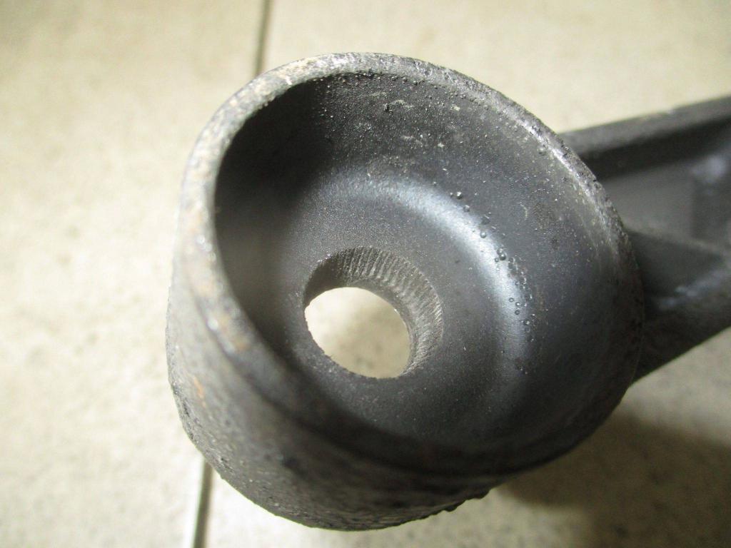 Поводок стеклоочистителя передний левый, 5000 рублей, Пермь