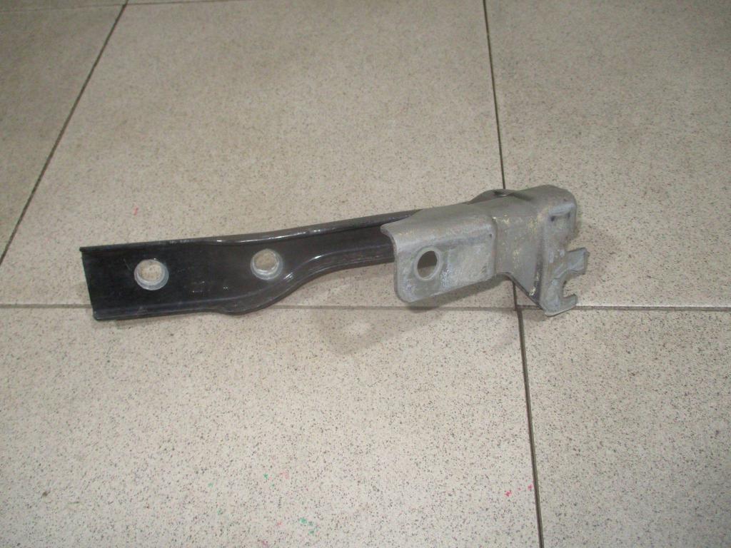 Петля капота левая, 1000 рублей, Пермь