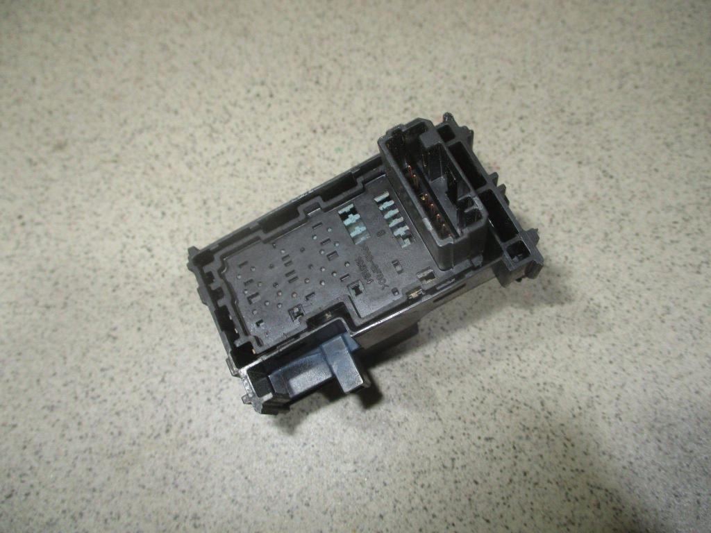 Кнопка стеклоподъемника, 800 рублей, Пермь