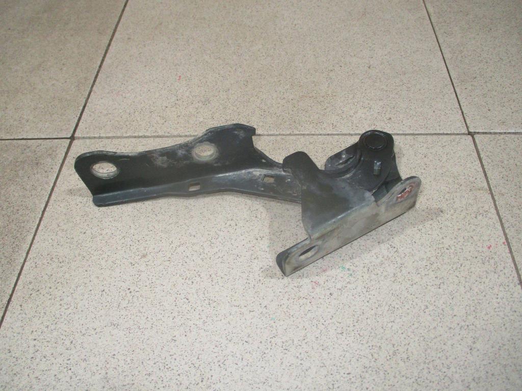 Петля капота правая, 500 рублей, Пермь