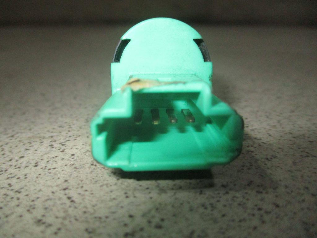 Датчик включения стопсигнала, 500 рублей, Пермь