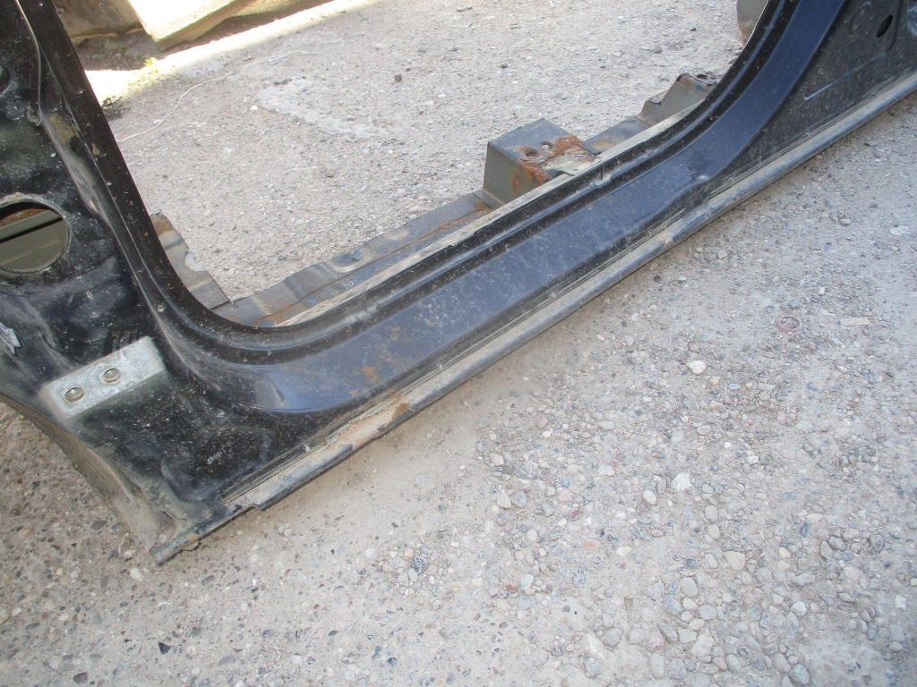 Порог со стойкой левый, 9000 рублей, Пермь