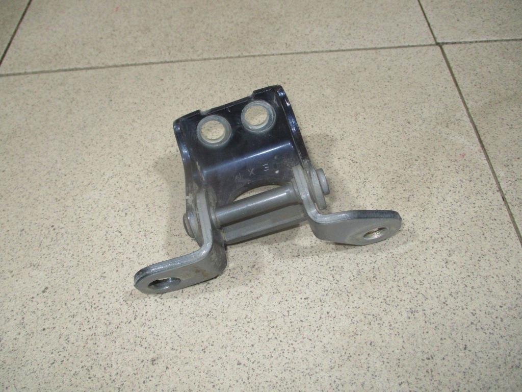 Петля двери задней левой верхняя, 500 рублей, Пермь