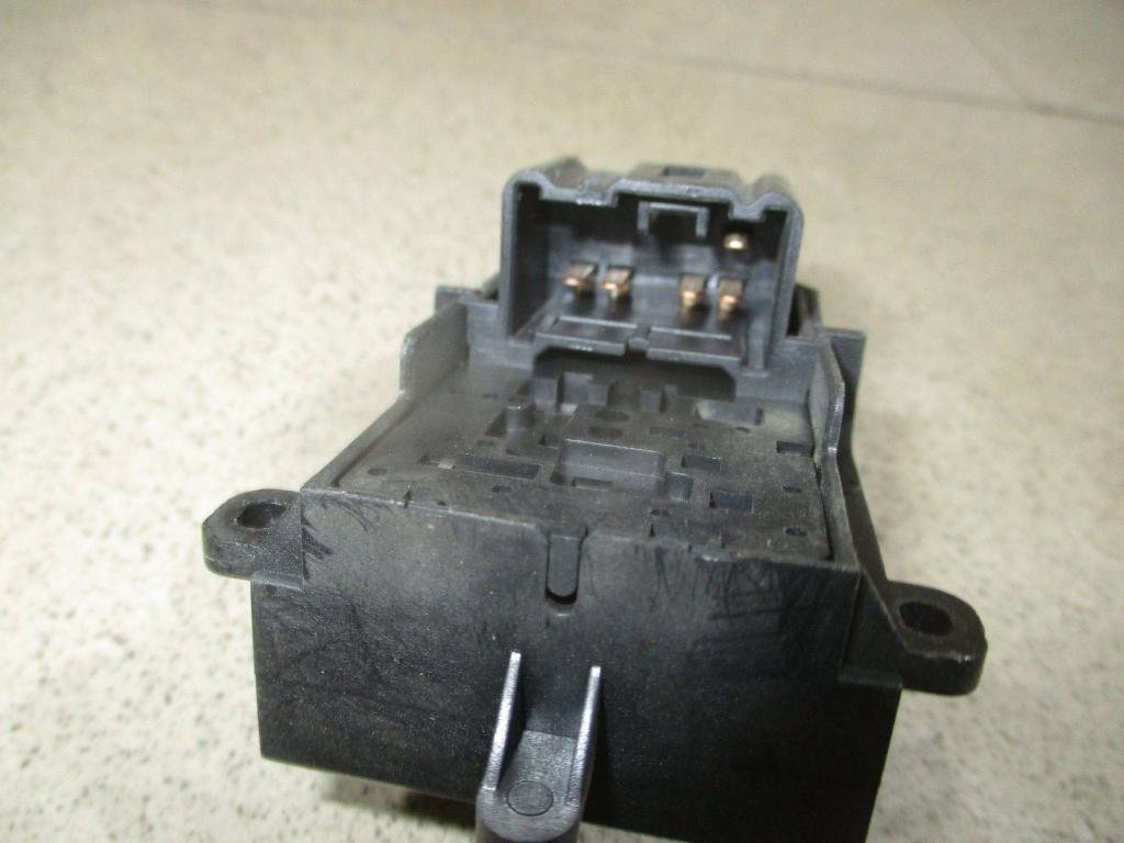 Кнопка стеклоподъемника, 550 рублей, Пермь