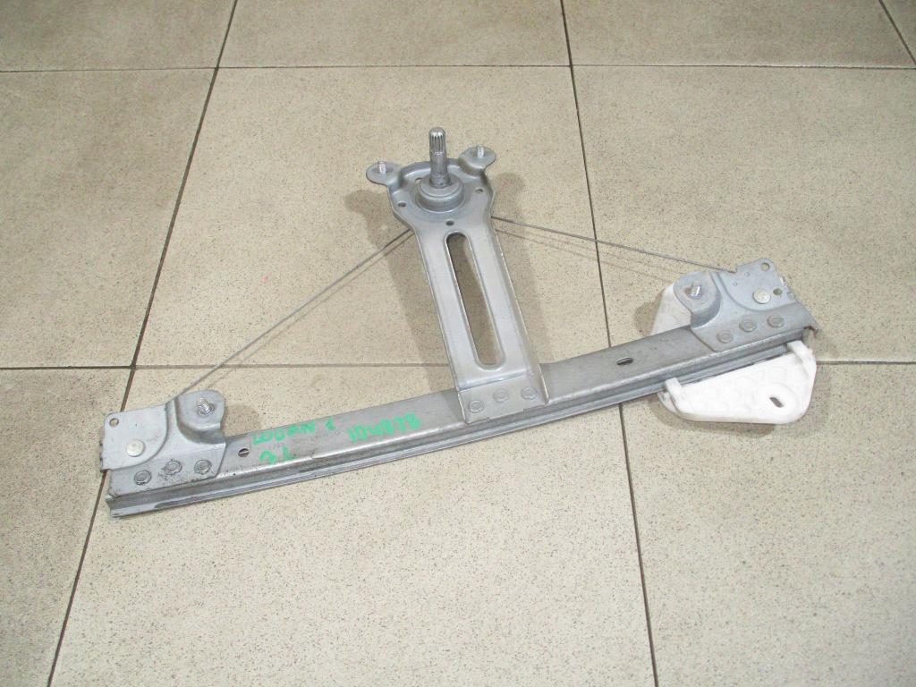 Стеклоподъемник механический задний левый, 500 рублей, Пермь