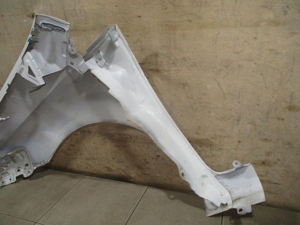 Крыло переднее правое, 6000 рублей, Пермь