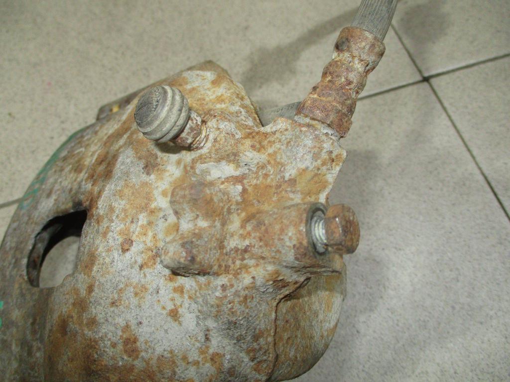 Суппорт передний правый, 2000 рублей, Пермь