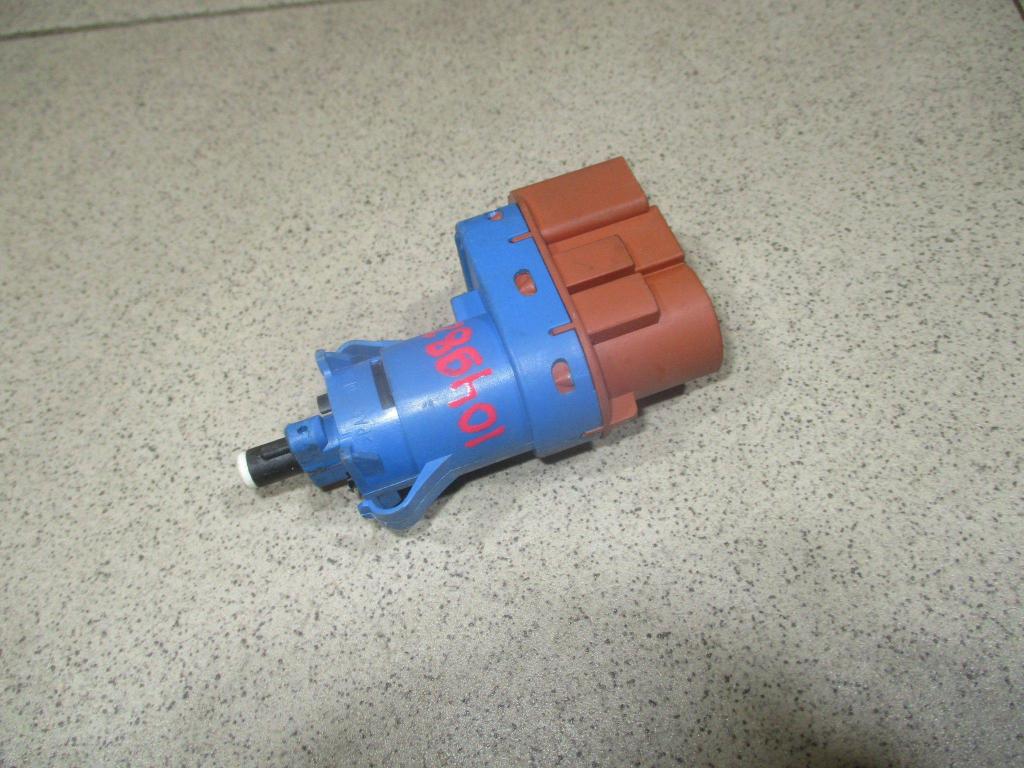 Датчик включения стопсигнала, 500 рублей, Пермь