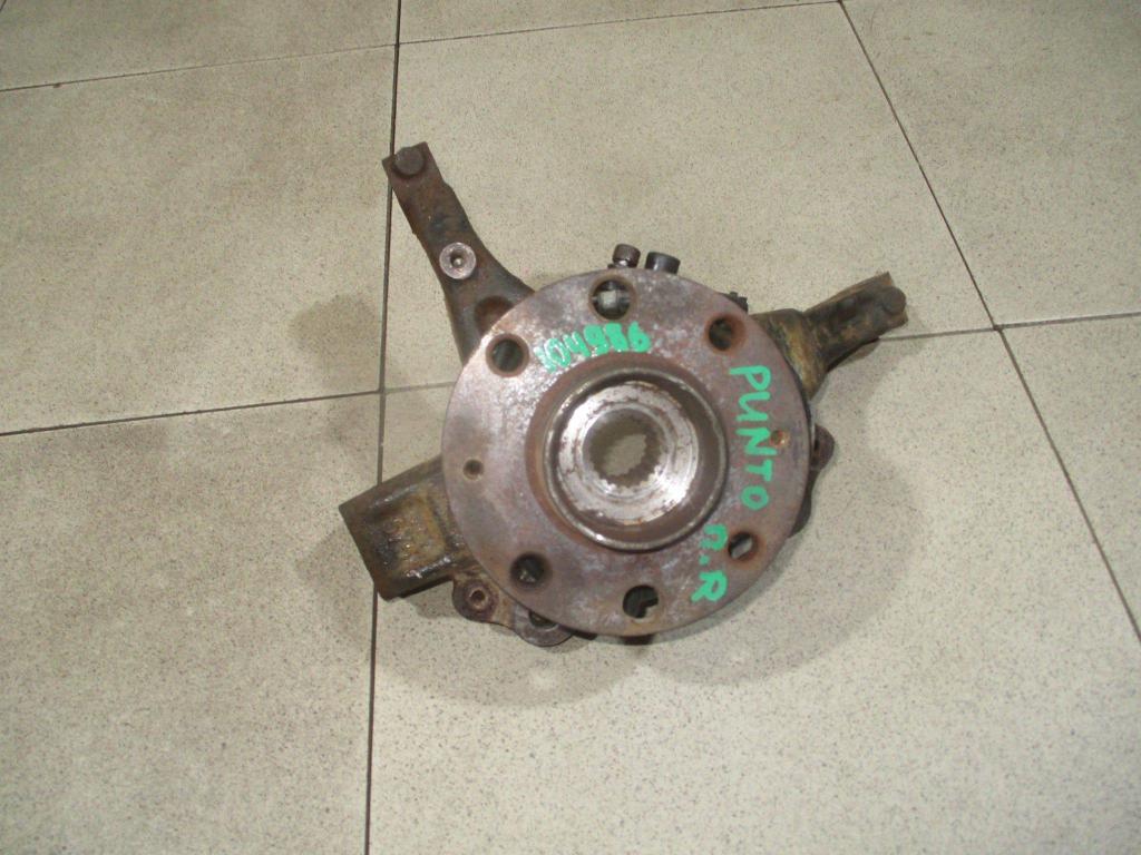 Кулак поворотный передний правый, 3000 рублей, Пермь