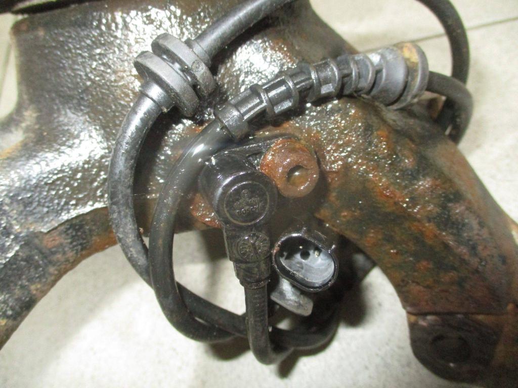 Кулак поворотный передний левый, 3000 рублей, Пермь