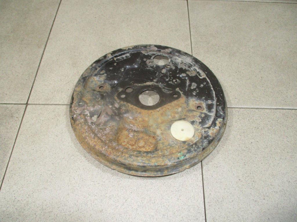 Щит опорный задний правый, 1000 рублей, Пермь