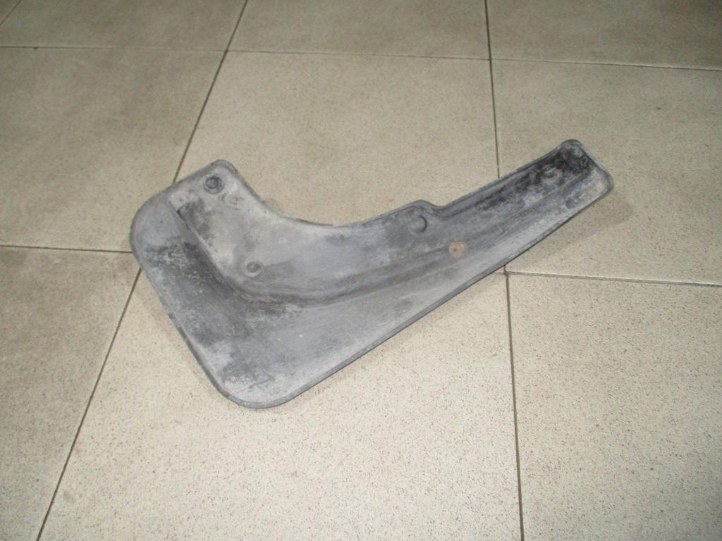 Брызговик передний левый, 1000 рублей, Пермь