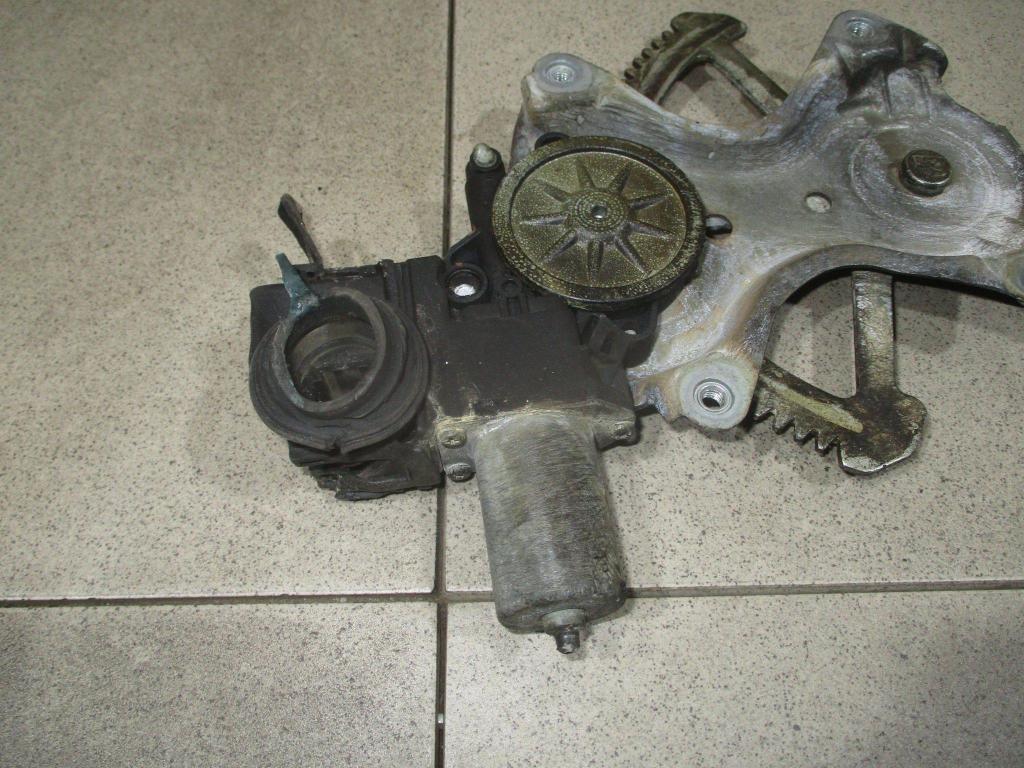 Стеклоподъемник задний левый, 10000 рублей, Пермь