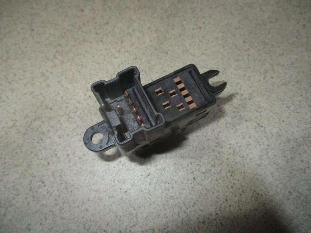 Кнопка стеклоподъемника, 500 рублей, Пермь