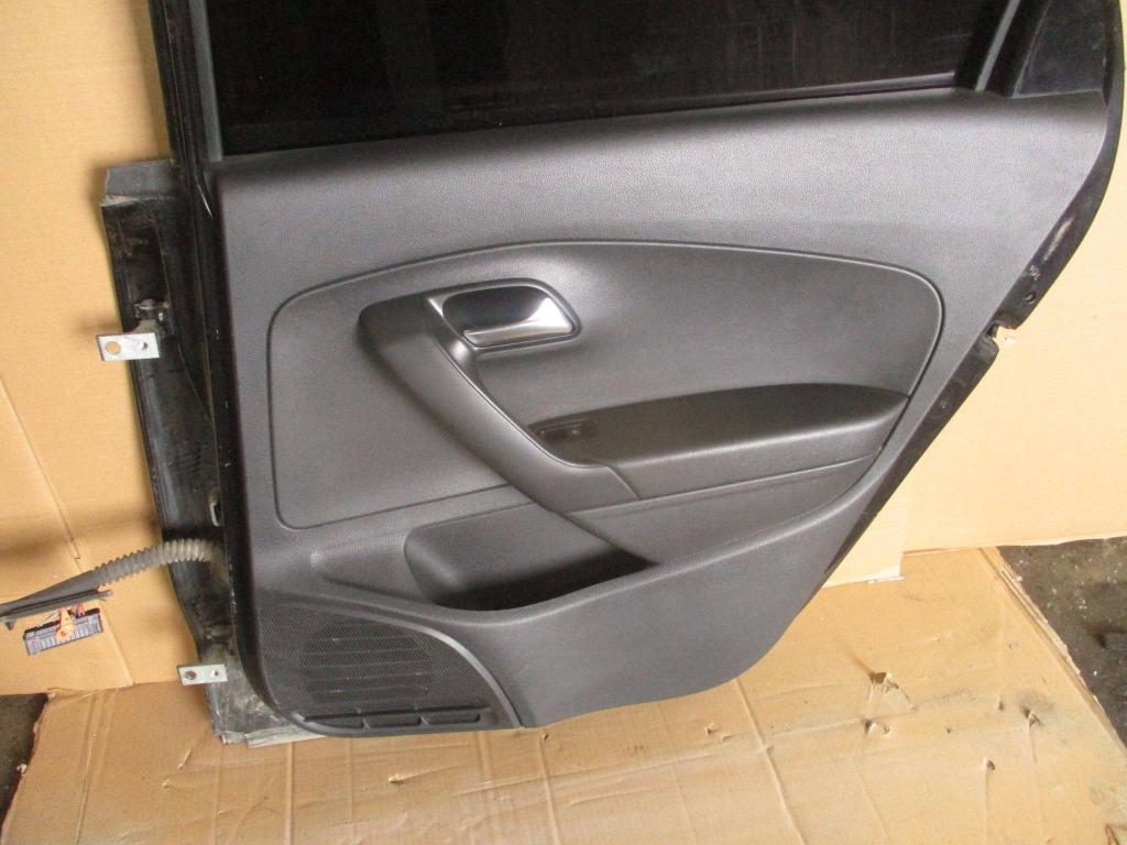Обшивка двери задней правой, 1000 рублей, Пермь