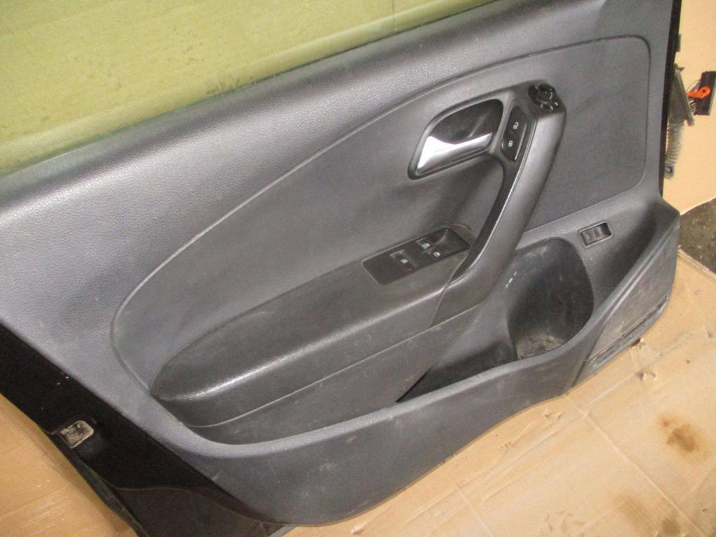 Обшивка двери передней левой, 1500 рублей, Пермь