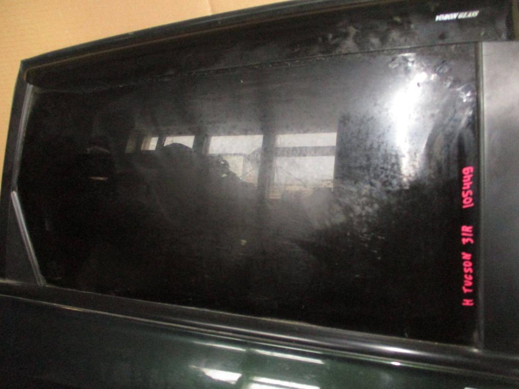 Стекло двери задней правой, 1000 рублей, Пермь