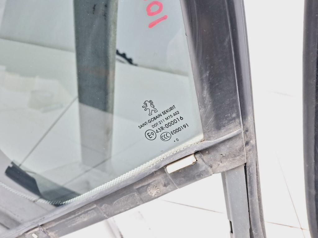 Стекло двери передней левой форточка, 1000 рублей, Пермь