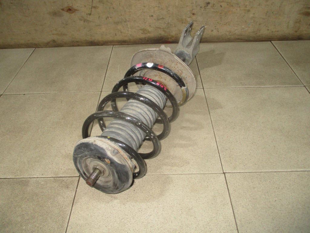 Амортизатор передний левый, 2000 рублей, Пермь